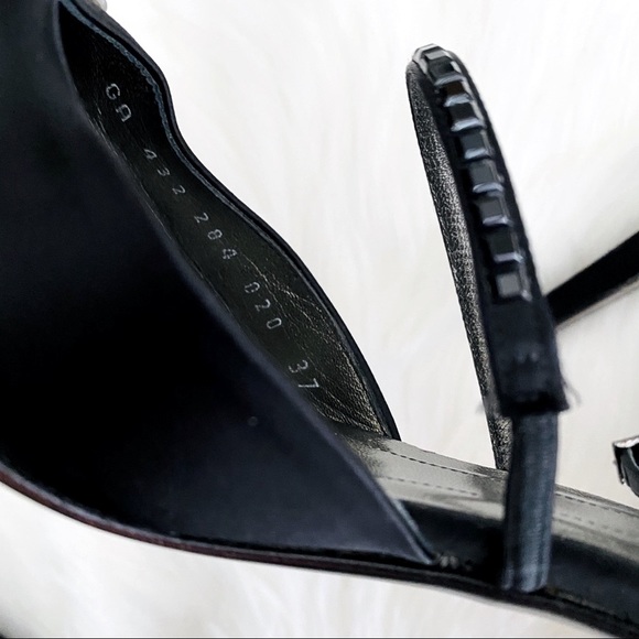 NWT Giorgio Armani Satin Ankle Strap Heels - Picture 7 of 8